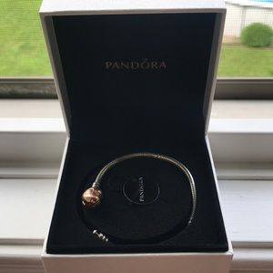 Pandora bracelet rose gold heart